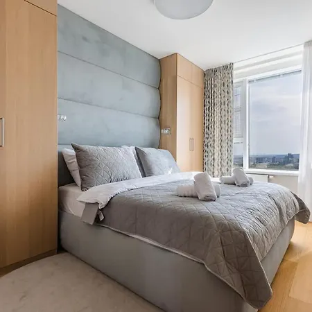 Panorama Castle And Danube View Apartment Pressburg